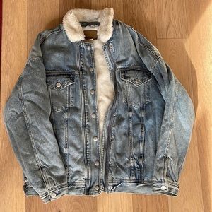AE Sherpa lined Denim Jacket